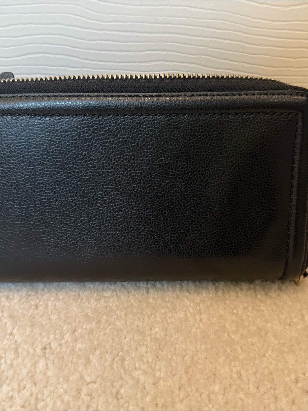 kate spade Black Zip-Around Leather Wallet with wrist strap and phone pocket - Picture 3 of 5